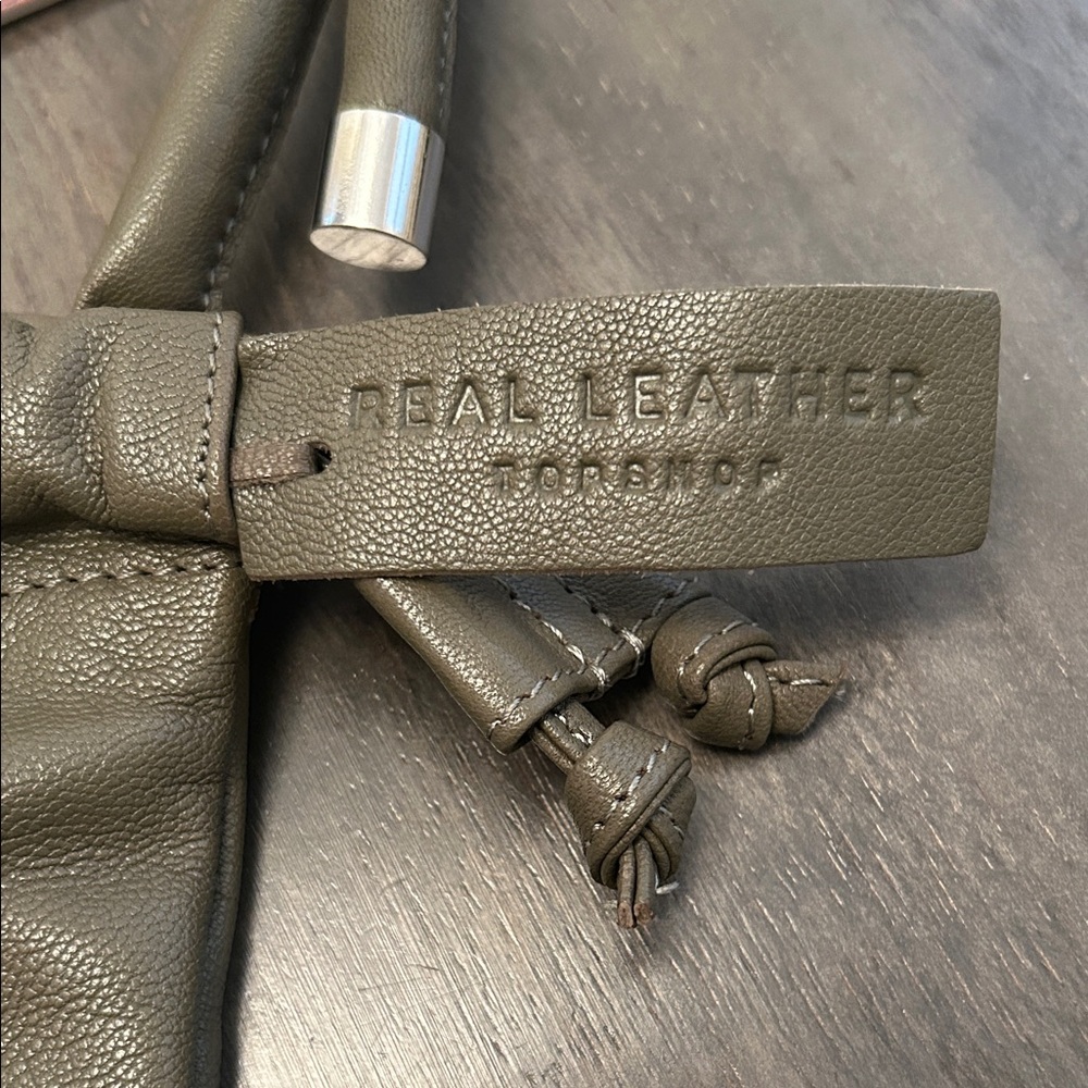 Topshop Olive Drawstring leather Shoulder Bag - Picture 8 of 10